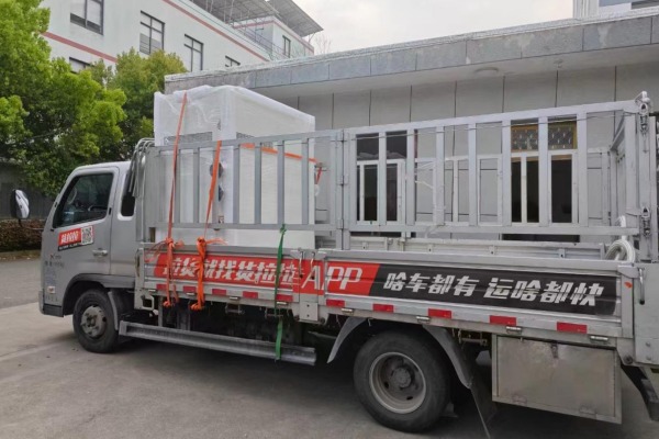 浙江某機(jī)械公司訂購(gòu)的60kWCT4防爆加熱控溫系統(tǒng)已出廠發(fā)貨