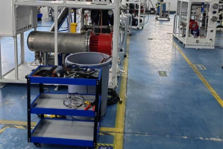 廠家選擇低溫冷凍機時不能過于注重外形！